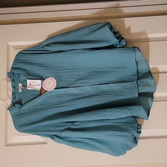 Umgee flowing blouse - Picture 1 of 4